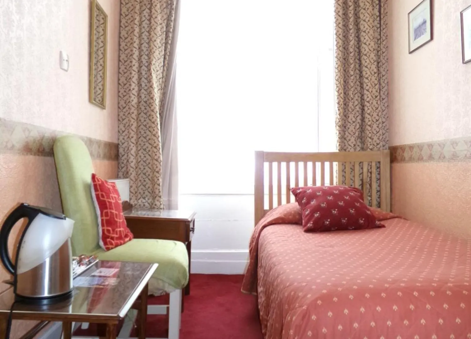 Averon Guest House Edinburgh