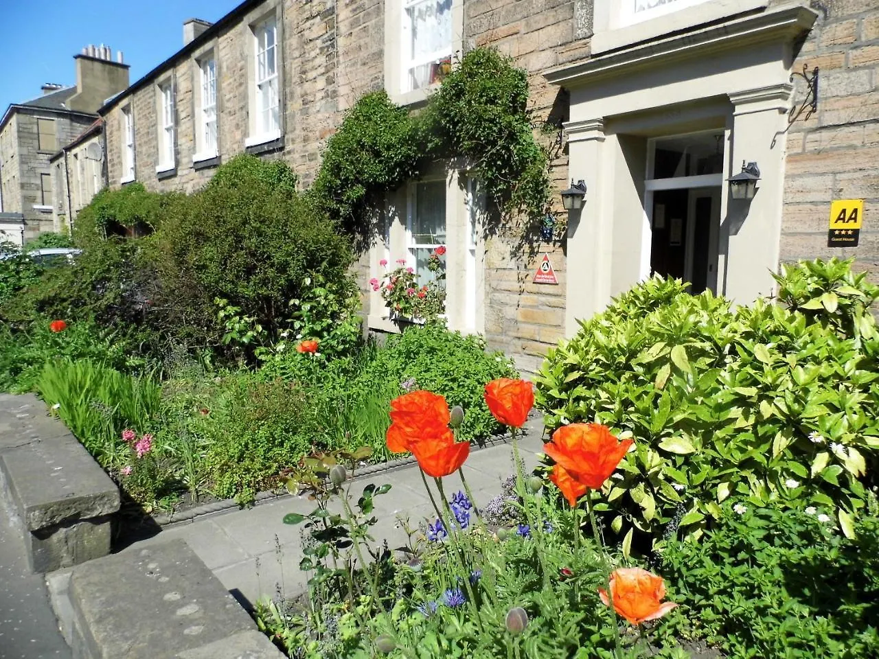Averon Guest House Edinburgh