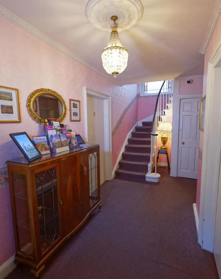 Averon Guest House Эдинбург Великобритания